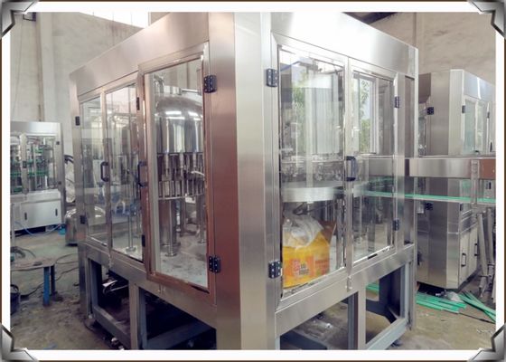 Εύκολος ενεργοποιήστε τον υγρό έλεγχο 3 PLC γεμίζοντας μηχανών ποτών φιαλιδίων σε 1 μηχανή πλήρωσης νερού προμηθευτής