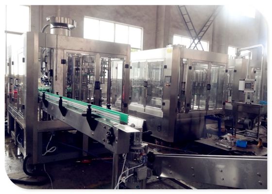 Υγρή μηχανή πλήρωσης Monoblock υψηλής ταχύτητας, εμφιαλώνοντας μηχανή μεταλλικού νερού προμηθευτής